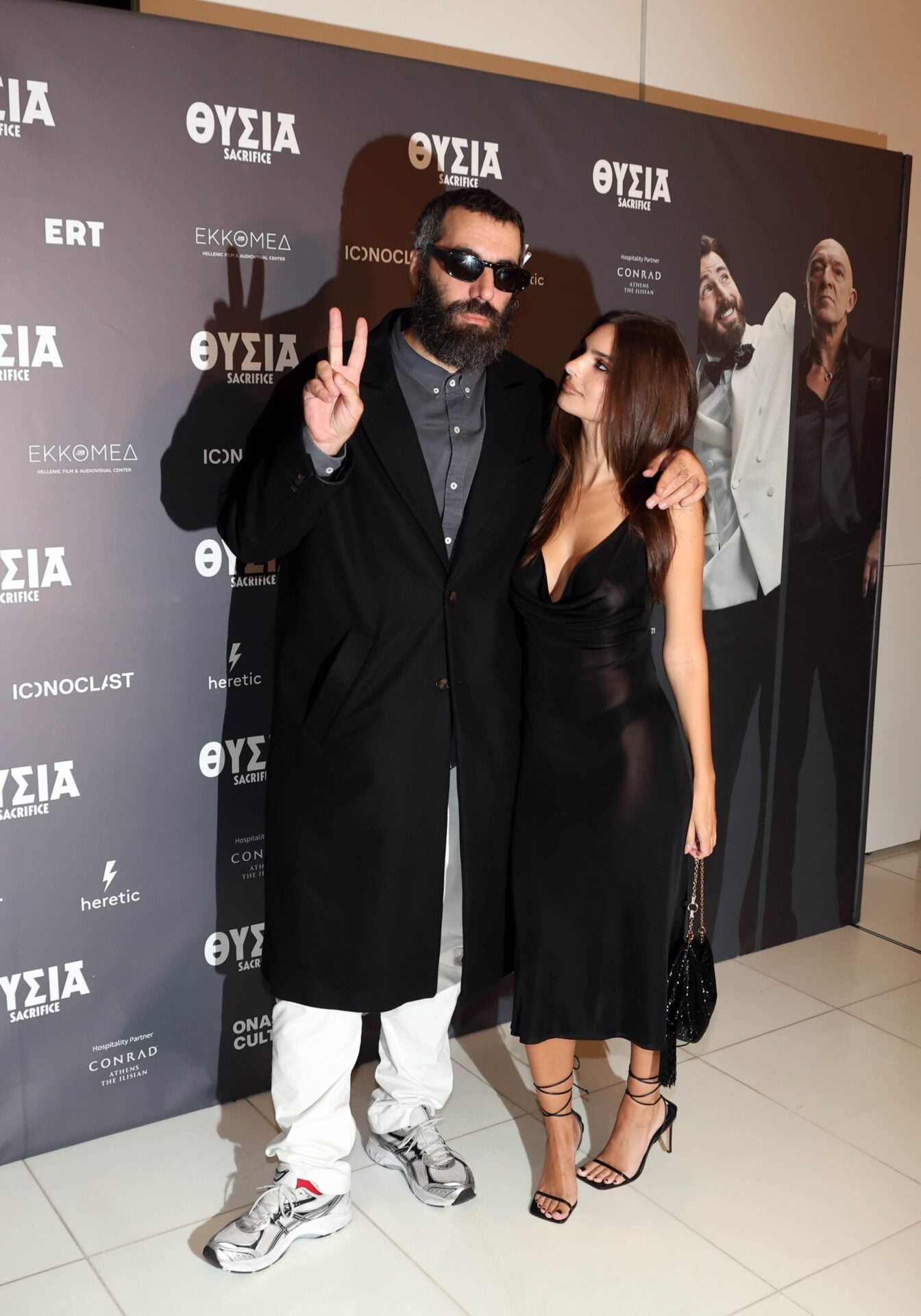 Ζευγάρια της χρονιάς που έκαναν την έκπληξη: από την Τζένιφερ Λόπεζ και τον Μπρετ Γκολντστάιν έως την Κιμ Καρντάσιαν