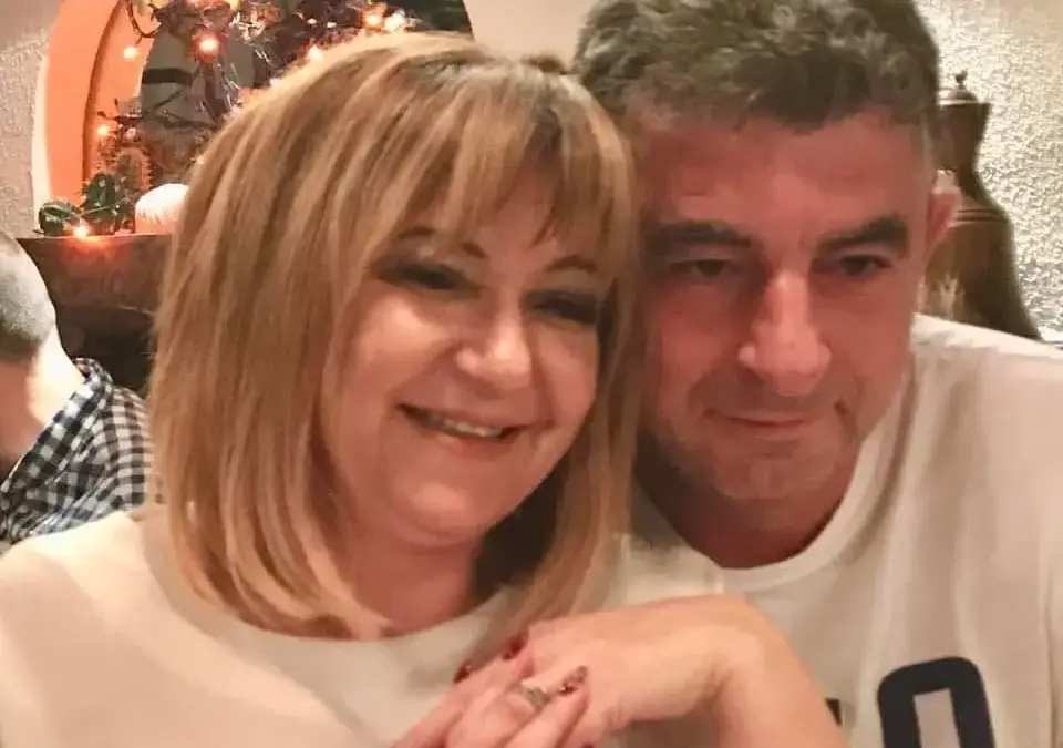 Γιώργος Καραϊβάζ: Το συγκινητικό μήνυμα της συζύγου του για τον δολοφονημένο δημοσιογράφο