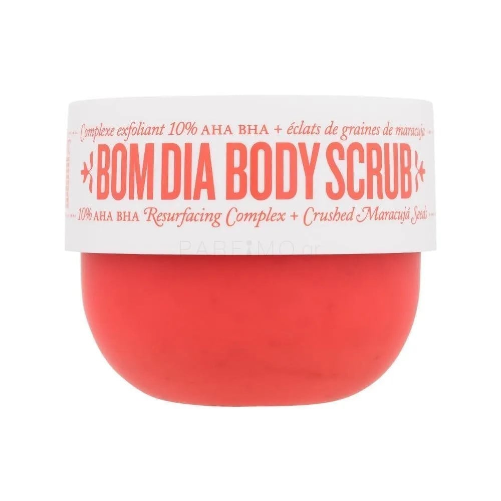 Η beauty editor ξεχωρίζει body scrubs για τη φθινοπωρινή σου ρουτίνα περιποίησης