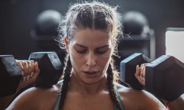 6 fitness red flags που περνούν για πειθαρχία, αλλά δεν ωφελούν την υγεία σου