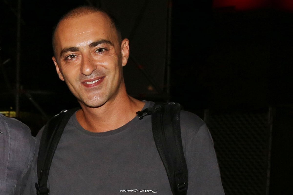 Ο Θανάσης Αλευράς μετακόμισε σε νέο σπίτι – Δείτε το εσωτερικό του και τη μαγευτική του θέα
