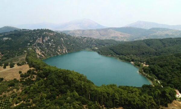 Λίμνη Ζηρού: Ο μύθος στα νερά της (βίντεο)