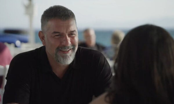 «Δυο μαύρα πουκάμισα»: Ο Σήφης μαθαίνει κάτι σκοτεινό για τον σύζυγο της Μαρίας