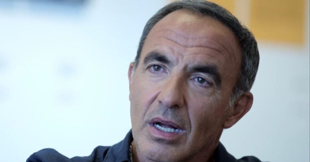 Νίκος Αλιάγας: Η ωραιότερη φωτογραφία του ήταν και η πιο σκληρή – Η εικόνα από την κηδεία του πατέρα του