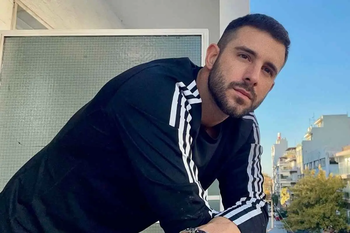 Η Ανδρομάχη αφήνει σπόντα για τον Γιώργο Λιβάνη: «Αν με ενοχλήσεις θα σε διαγράψω. Δεν θα σε βλέπω μπροστά μου»