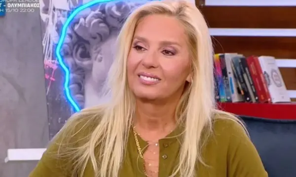 Έλενα Μακρή: «Σκόρπισα την τέφρα του Αντώνη στη θάλασσα που αγαπούσαμε»