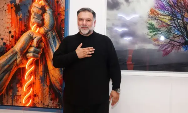 Γρηγόρης Αρναούτογλου: «Πονούσε η ψυχή μου» – Η δυστυχία και η εμπειρία με τα ψυχοφάρμακα