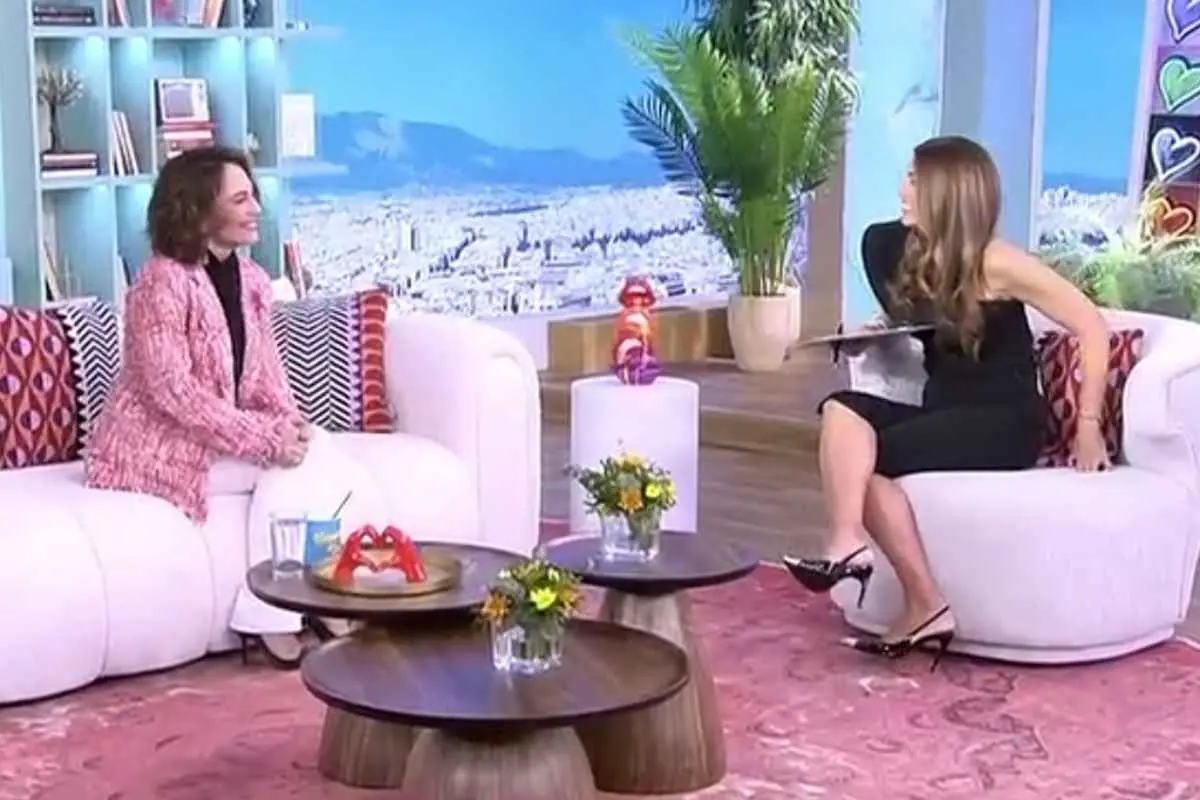 Αθανασία Τσουμελέκα: «Ήμουν ένα ευτραφές κοριτσάκι» – Πώς έχασε κιλά για τον πρώτο της έρωτα