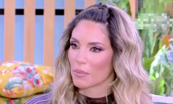 Αθηνά Οικονομάκου: Η εξομολόγηση για μια ζωή με αγωνία για τη γνώμη των άλλων