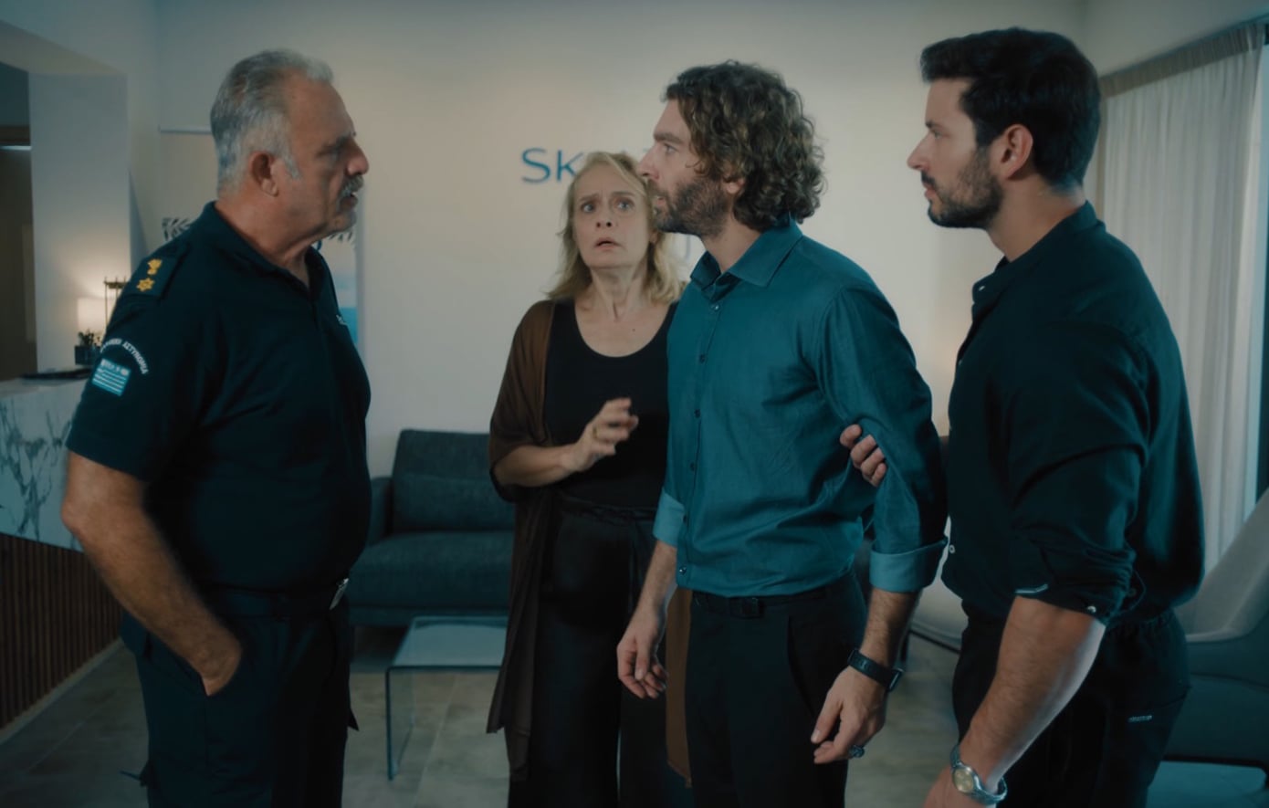 «Μπλε Ώρες»: Η σύλληψη του Φίλιππου προκαλεί ένταση στην οικογένεια Αντωνιάδη