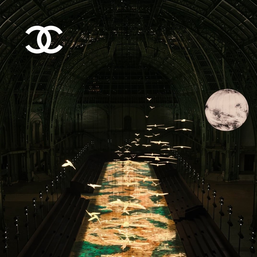 Chanel: Ο Matthieu Blazy της αφήνει χώρο να πετάξει