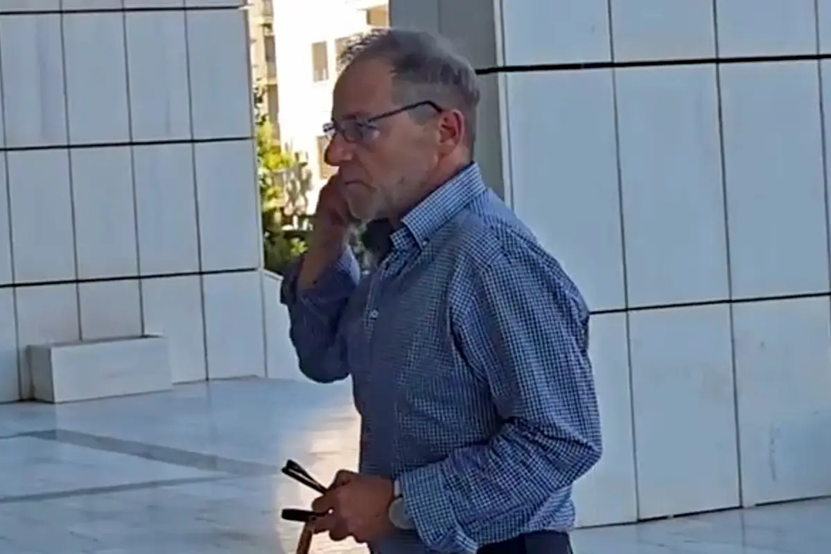 Δίκη Λιγνάδη: Η συνεδρίαση διακόπηκε ξανά και η πρόεδρος εξέφρασε δυσαρέσκεια στο Εφετείο