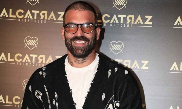 Δημήτρης Αλεξάνδρου: Η τρυφερή αγκαλιά με τον Πάρη και το μήνυμα «Εκεί που σταματάνε όλα»