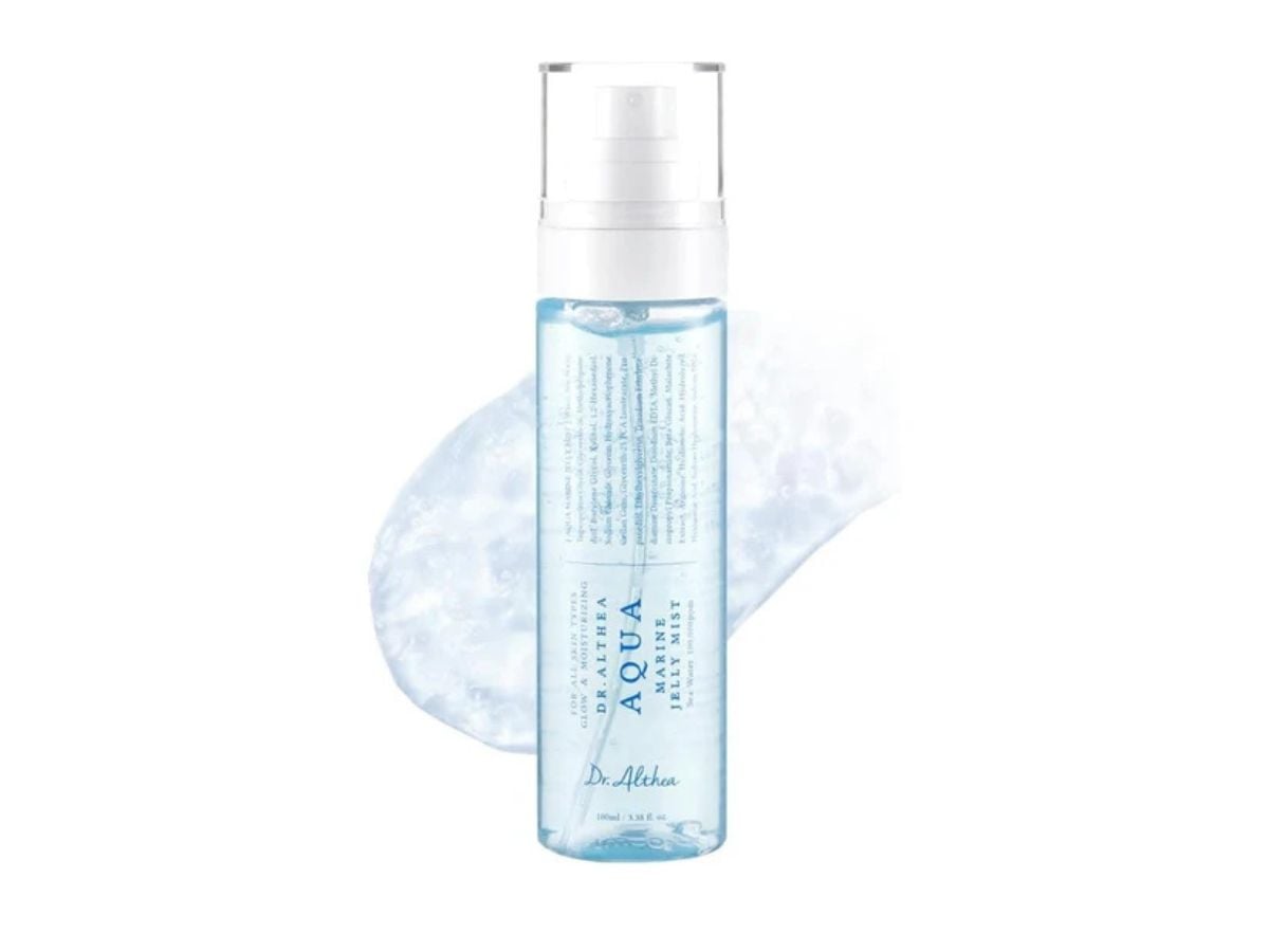 Τα Korean Jelly Mists είναι η νέα εμμονή των beauty lovers για glass επιδερμίδα