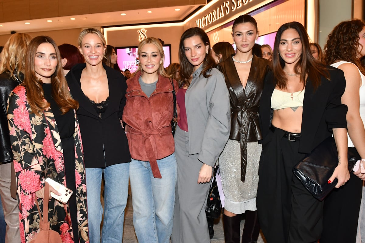 Victoria’s Secret: Λαμπερές παρουσίες στο opening του νέου καταστήματος στο The Mall Athens