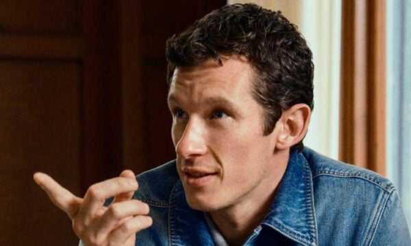 Callum Turner: Εντυπωσιάζει στη νέα καμπάνια της Louis Vuitton