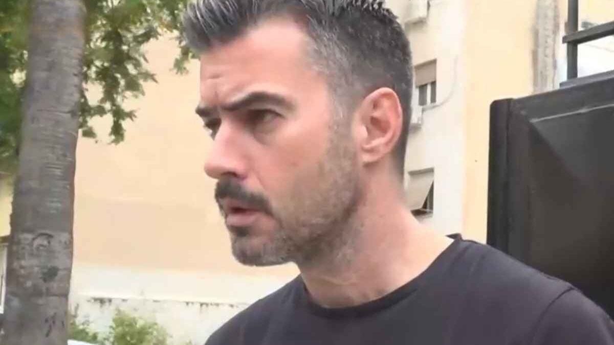 Γιάννης Τσιμιτσέλης: Το γαϊδουράκι που αγαπά και αποκάλεσε «μεγάλη γαϊδούρα»