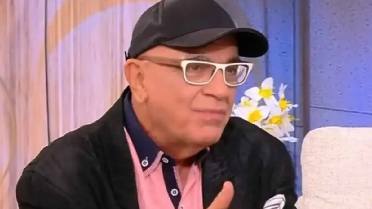 Γιάννης Ζουγανέλης: Πρεμιέρα απόψε στο OPEN για τη νέα του εκπομπή «John… και Μέρη» – Τι αποκάλυψε