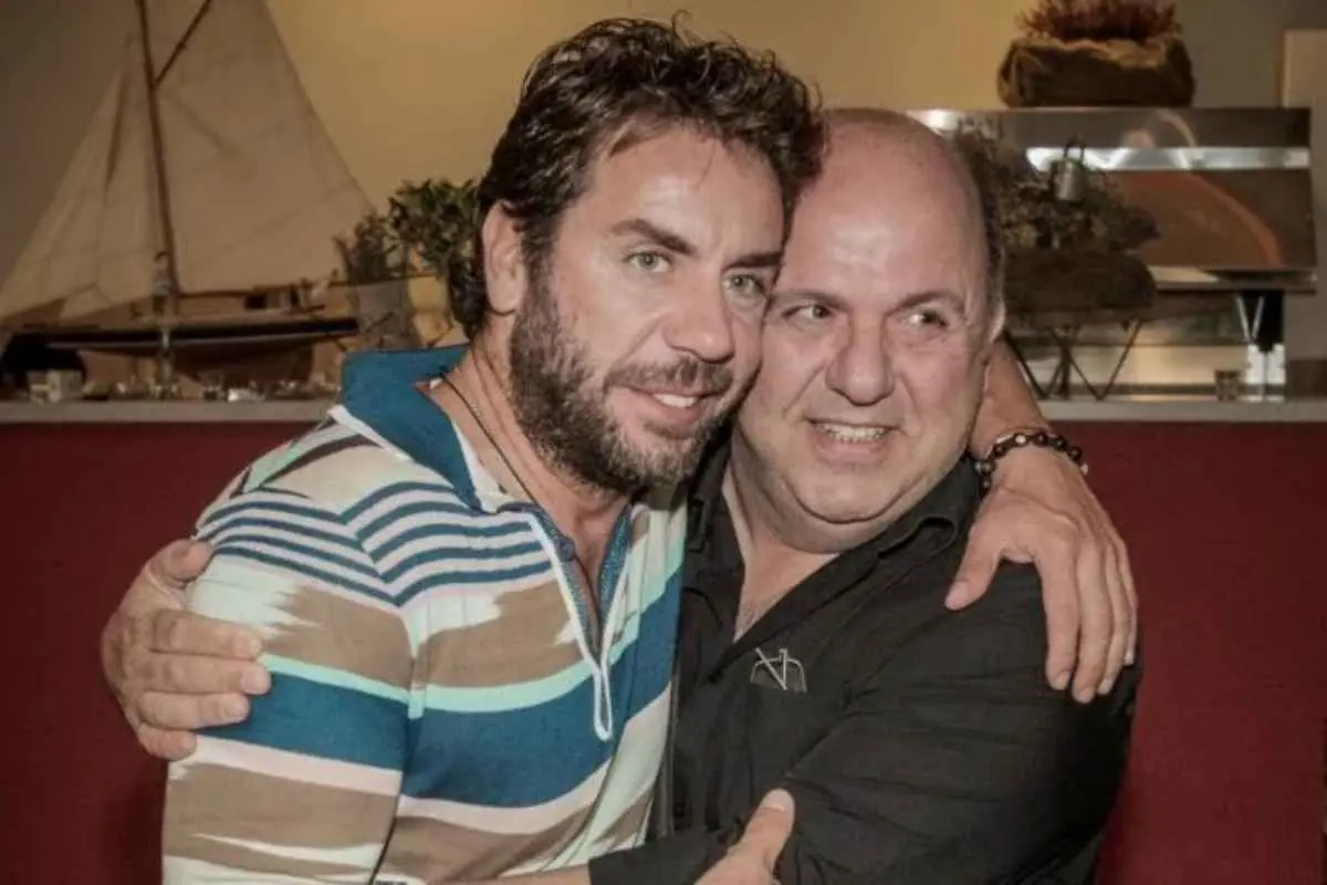 Γιώργος Μαζωνάκης: Φίλος του καταπέλτης για Ζαχαράτο και Μουρατίδη – «Τον ξεφτίλιζε, βρόμιζε την εικόνα του»