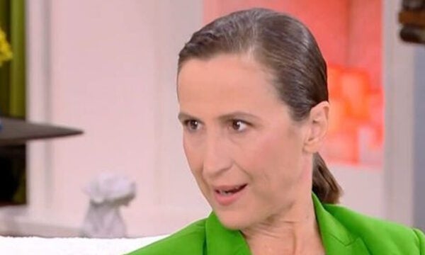 Γιούλη Τσαγκαράκη: «Με είχαν απορρίψει από τρεις δραματικές σχολές – Δούλευα ως καθαρίστρια και ως σερβιτόρα»