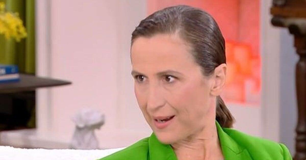 Γιούλη Τσαγκαράκη: «Με είχαν απορρίψει από τρεις δραματικές σχολές – Δούλευα ως καθαρίστρια και ως σερβιτόρα»