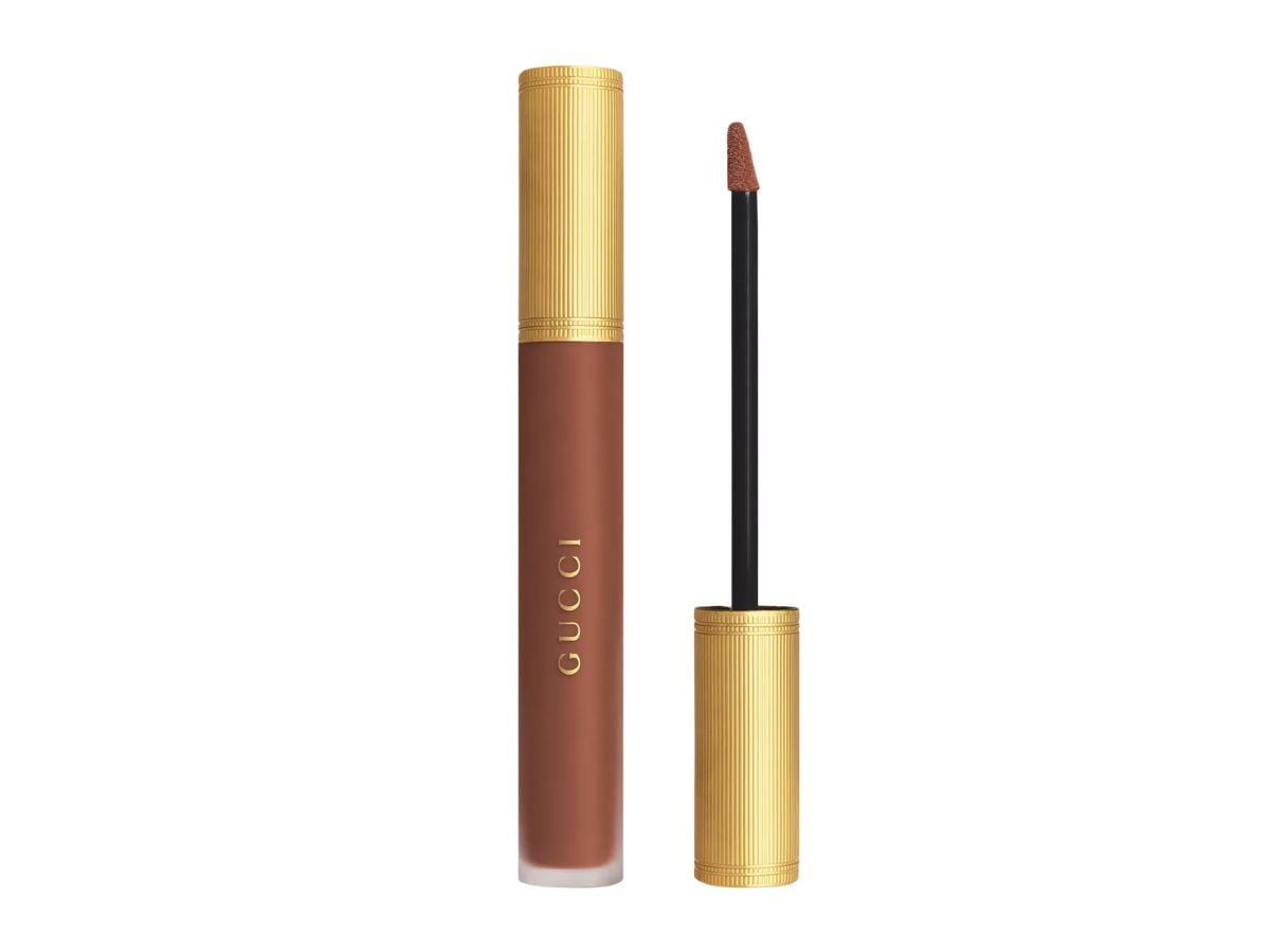 Cocoa brown χείλη: 3 προϊόντα για να υιοθετήσεις την πιο chic τάση των ’90s