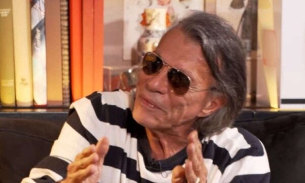Ηλίας Ψινάκης: «Σε ηλικία 10 ετών σταμάτησα να μιλάω και με πήγαν σε ψυχίατρο»