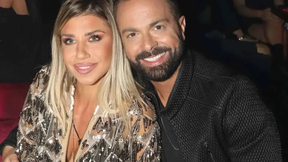 Ηλίας Βρεττός και Αναστασία Δεληγιάννη: Αποκαλύφθηκε το όνομα του γιου τους – Ποιον θέλουν να τιμήσουν