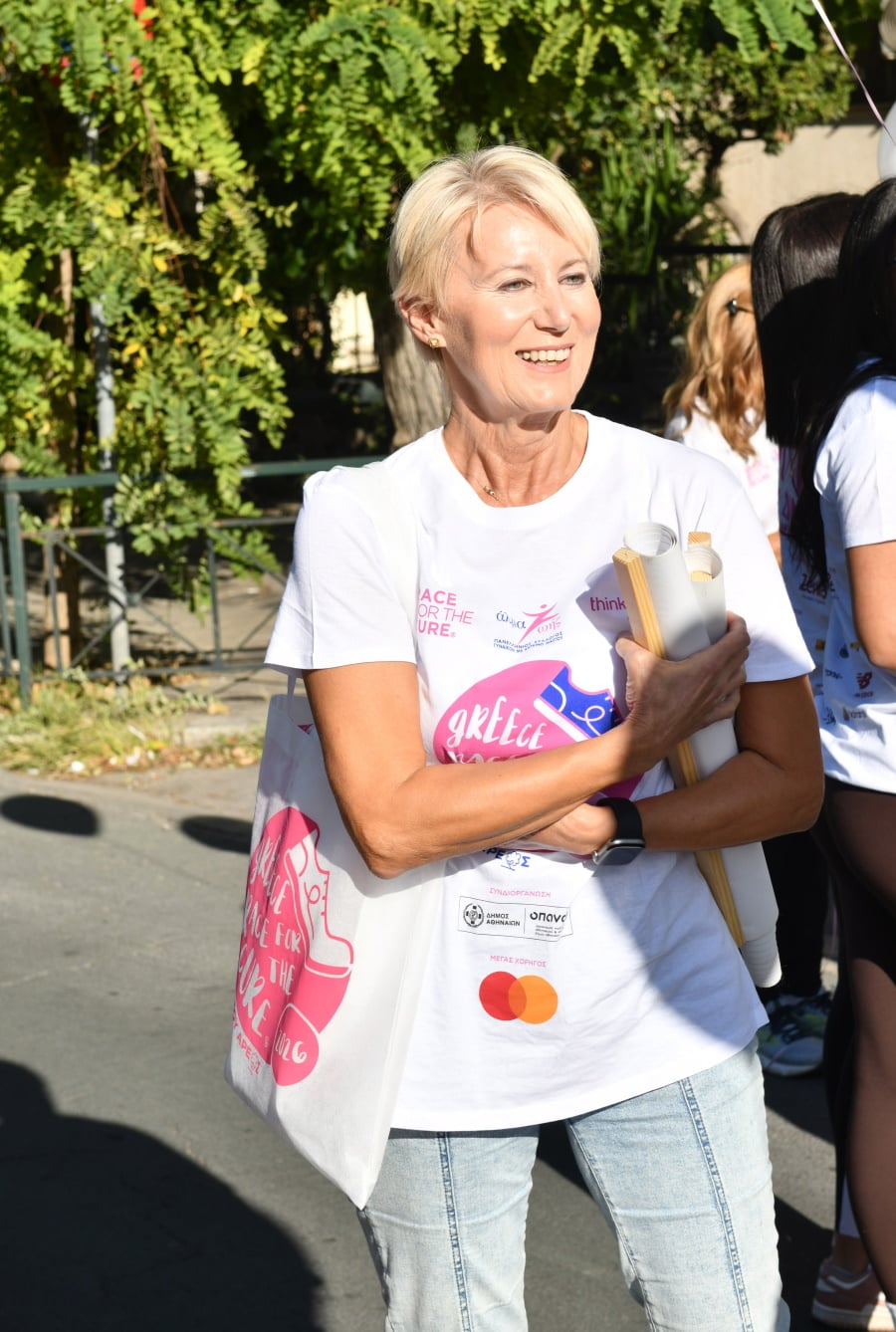 Νατάσα Παζαΐτη: Στο Race for the Cure με τα δίδυμα παιδιά της, Αλέξανδρο και Αλίκη – Φωτογραφίες