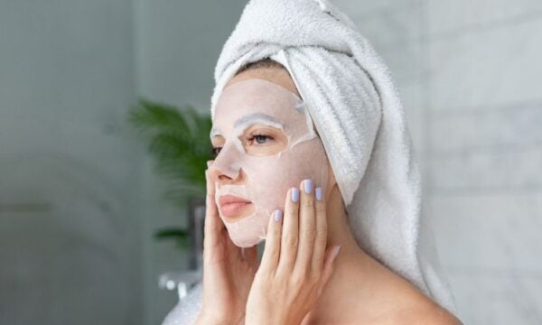 3 κορυφαίες K-beauty μάσκες προσώπου για ενυδατωμένη και φρέσκια επιδερμίδα