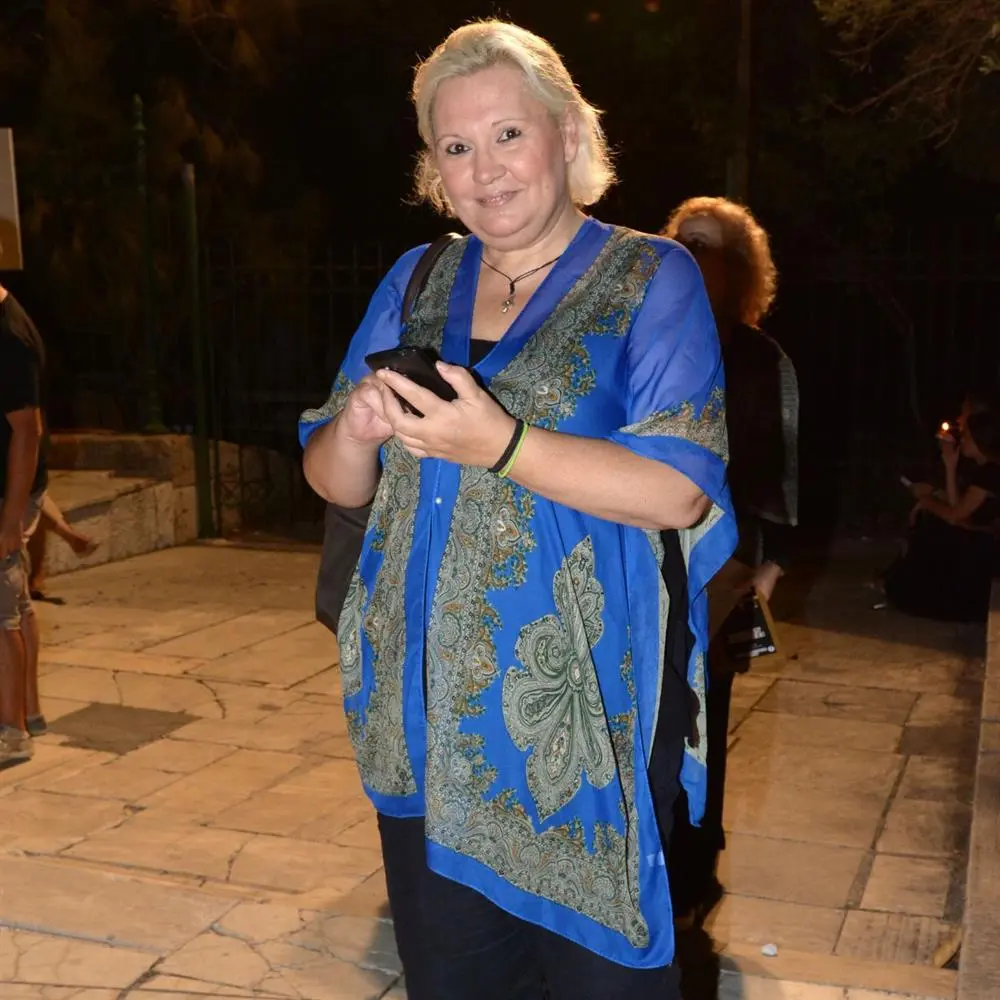 Καίτη Φίνου: «Μου λείπετε όλοι τόσο πολύ» – Οι οδυνηρές αναμνήσεις που φέρνει ο Οκτώβριος