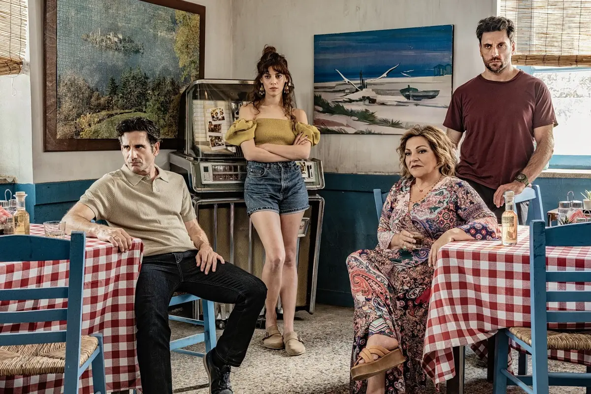 «Κάμπινγκ»: Ο Ιορδάνης κινδυνεύει άμεσα καθώς το σχέδιο ξεπλύματος χρήματος κορυφώνεται