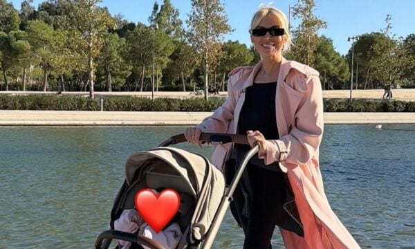 Κατερίνα Καινούργιου: Απόλαυσε την Κυριακή με την κόρη της – «Μέσα στα πιο μικρά κατάλαβα πως κρυβόταν πάντα η ευτυχία»»
