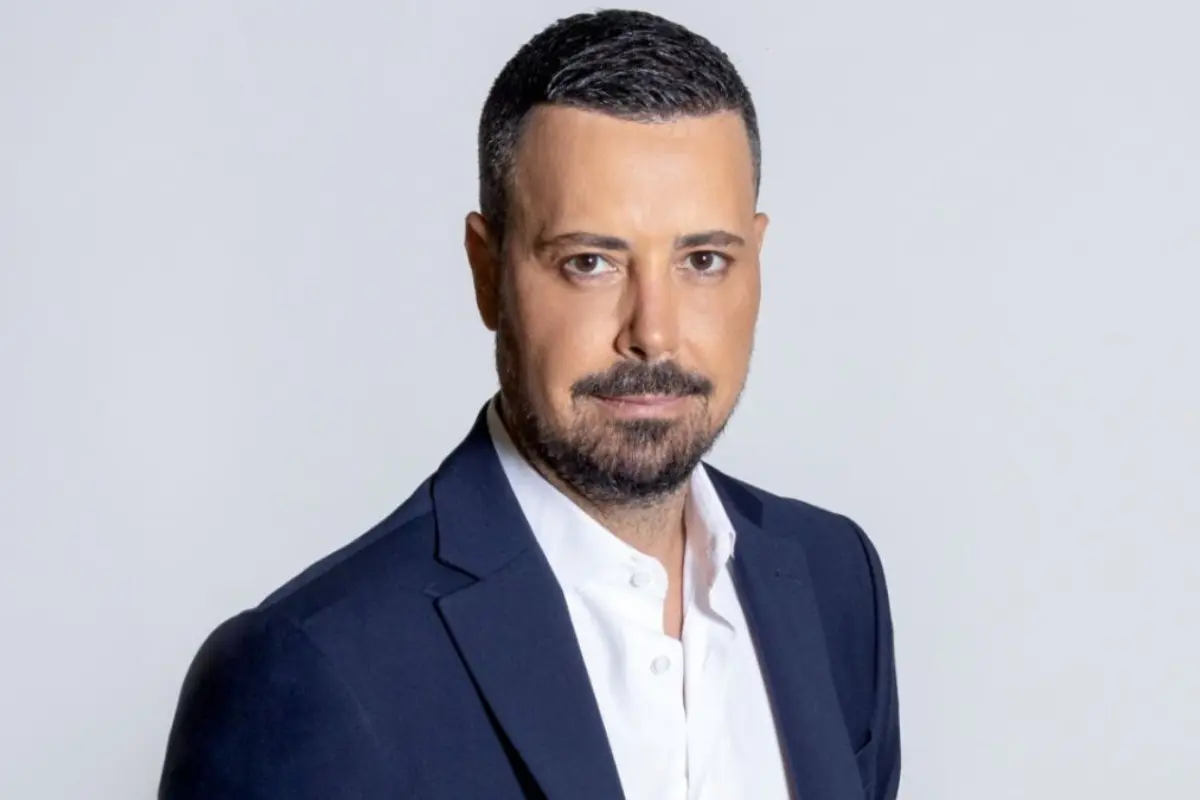 Πέτρος Κουσουλός: Αλλαγή στην αρχισυνταξία της βραδινής εκπομπής του
