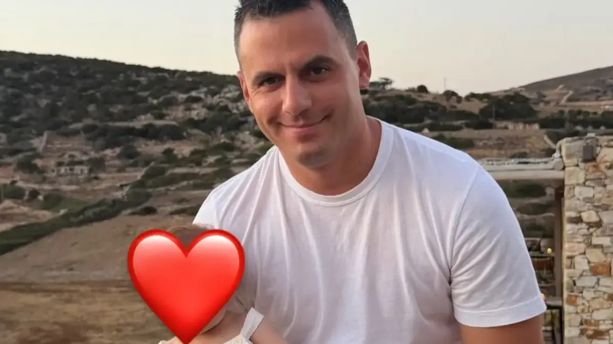 Παναγιώτης Κουτσουμπής: Το baby swimming που ξεκίνησε με την κόρη του, Ξένια