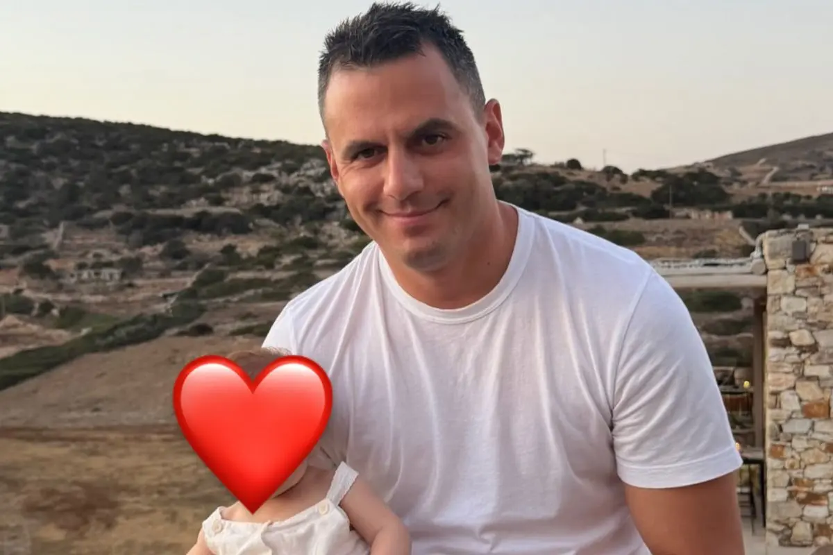 Παναγιώτης Κουτσουμπής: Το baby swimming που ξεκίνησε με την κόρη του, Ξένια