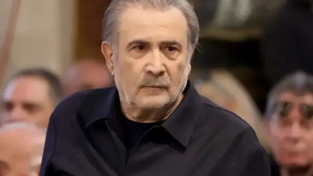 Λαζόπουλος για τα τηλεοπτικά πάνελ: «Μην ανησυχείτε για τη σάτιρα, να ανησυχείτε για την πραγματικότητα»