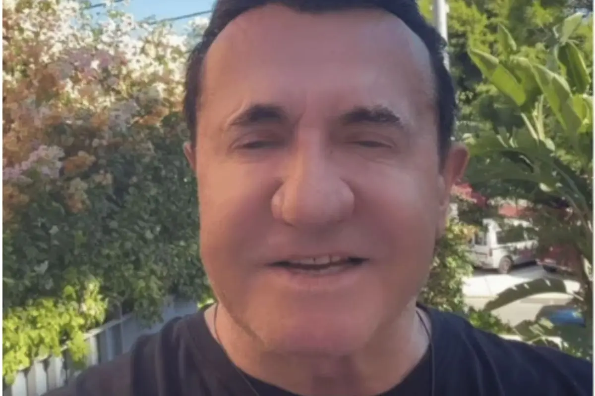 Λευτέρης Πανταζής: Αρνητικά σχόλια για την εμφάνισή του μετά την ανακοίνωση της συνεργασίας με τον Πάνο Κιάμο