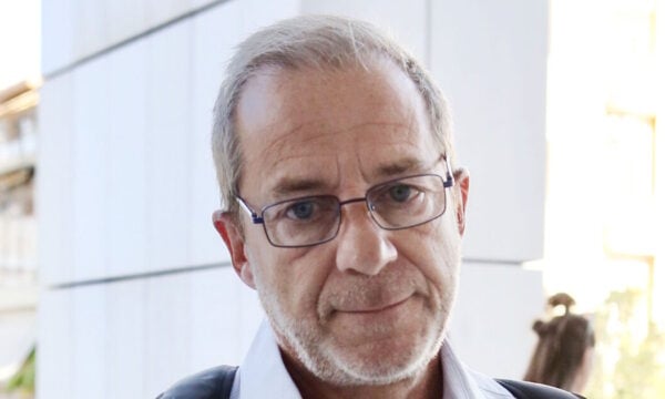 Δίκη Δημήτρη Λιγνάδη: «Η διαφορά είναι η συναίνεση» – Ένταση στην εξέταση μαρτύρων και κατ’ αντιπαράσταση εξέταση