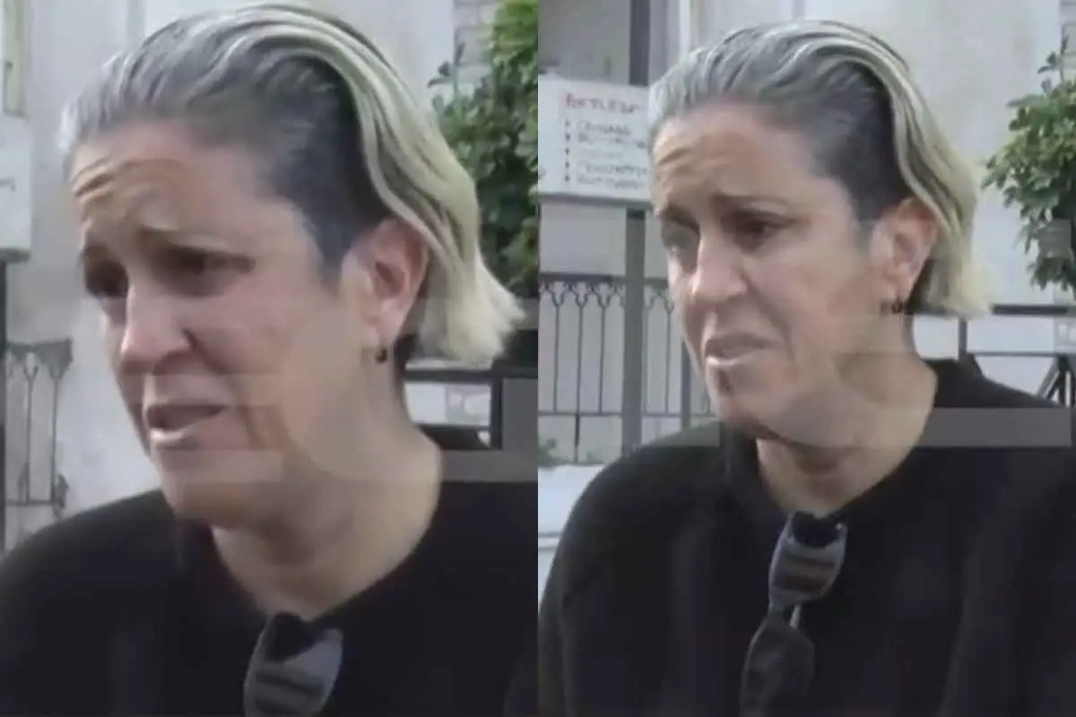 Μαρία Μαζωνάκη: Συντετριμμένη έξω από το πατρικό τους στη Νίκαια μετά το μνημόσυνο – Τι δήλωσε στις κάμερες
