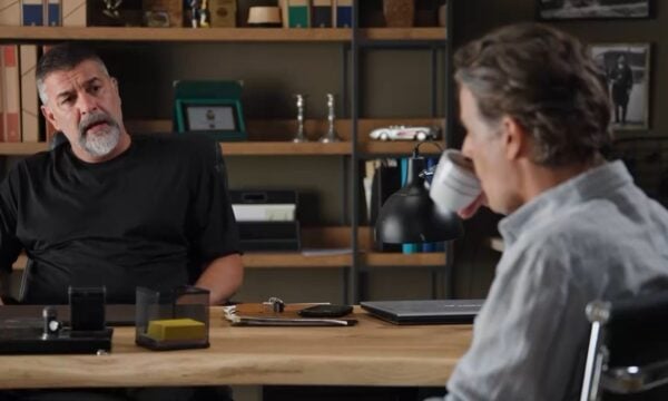 «Δύο μαύρα πουκάμισα»: Ανατρέπονται οι ισορροπίες και δοκιμάζονται οι σχέσεις στα νέα επεισόδια