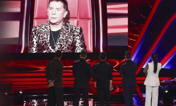 Γιώργος Μαζωνάκης: Το αφιέρωμα του The Voice – «Βρισκόμαστε ακόμα σε σοκ» και «Είναι η δική μας υπόσχεση ότι δεν θα τον ξεχάσουμε ποτέ»