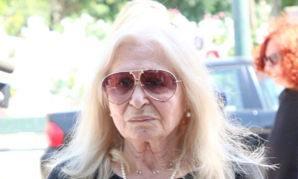 Μπέτυ Βαλάση: Πέθανε στα 89 της – Η «Λωξάντρα» και η συγκινητική ανάρτηση του Σπύρου Μπιμπίλα