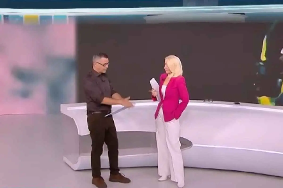Μίνα Καραμήτρου: «Χαίρομαι που δεν ξεκινήσαμε με Βίσση» – Η ατάκα με νόημα στην έναρξη της εκπομπής