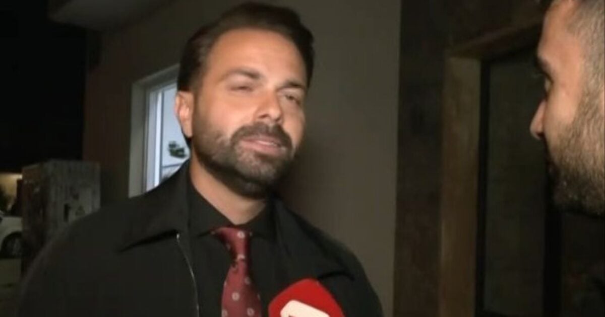Ηλίας Βρεττός για την εγκυμοσύνη της συζύγου του: «Μαζί με τη χαρά υπάρχει μεγάλο καρδιοχτύπι και αγωνία»