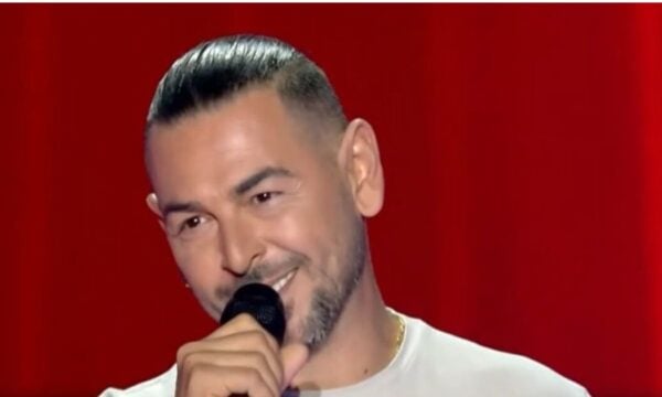 The Voice: Η εξομολόγηση του 38χρονου Ηλία που έχασε ξαφνικά τη φωνή του – «Ένα βράδυ σταμάτησα απότομα να έχω φωνή»