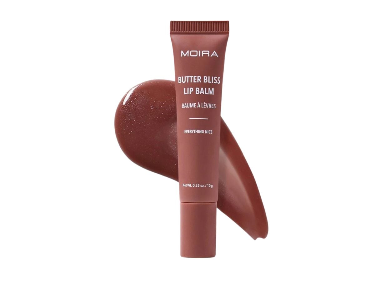 Cocoa brown χείλη: 3 προϊόντα για να υιοθετήσεις την πιο chic τάση των ’90s