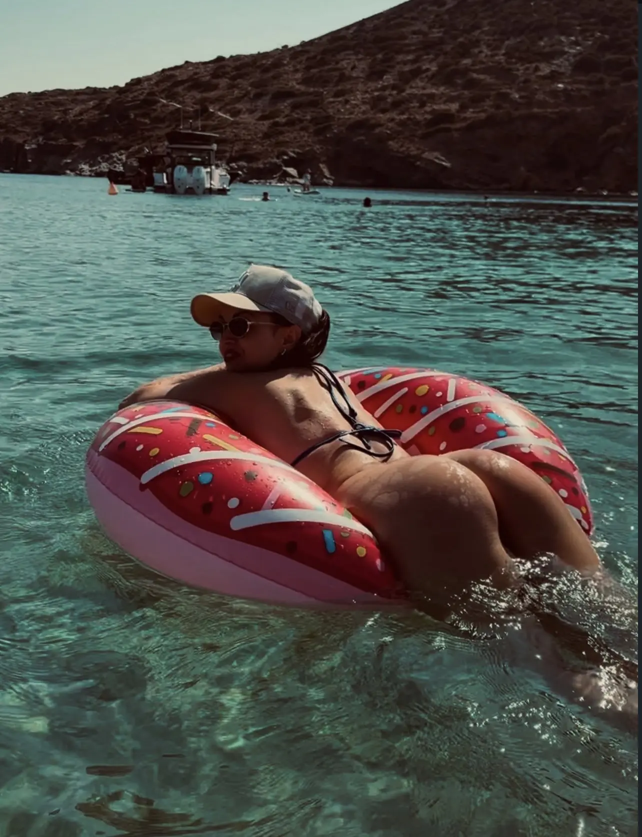 Χρύσα Μούρτζη: Pilates, yoga και OnlyFans