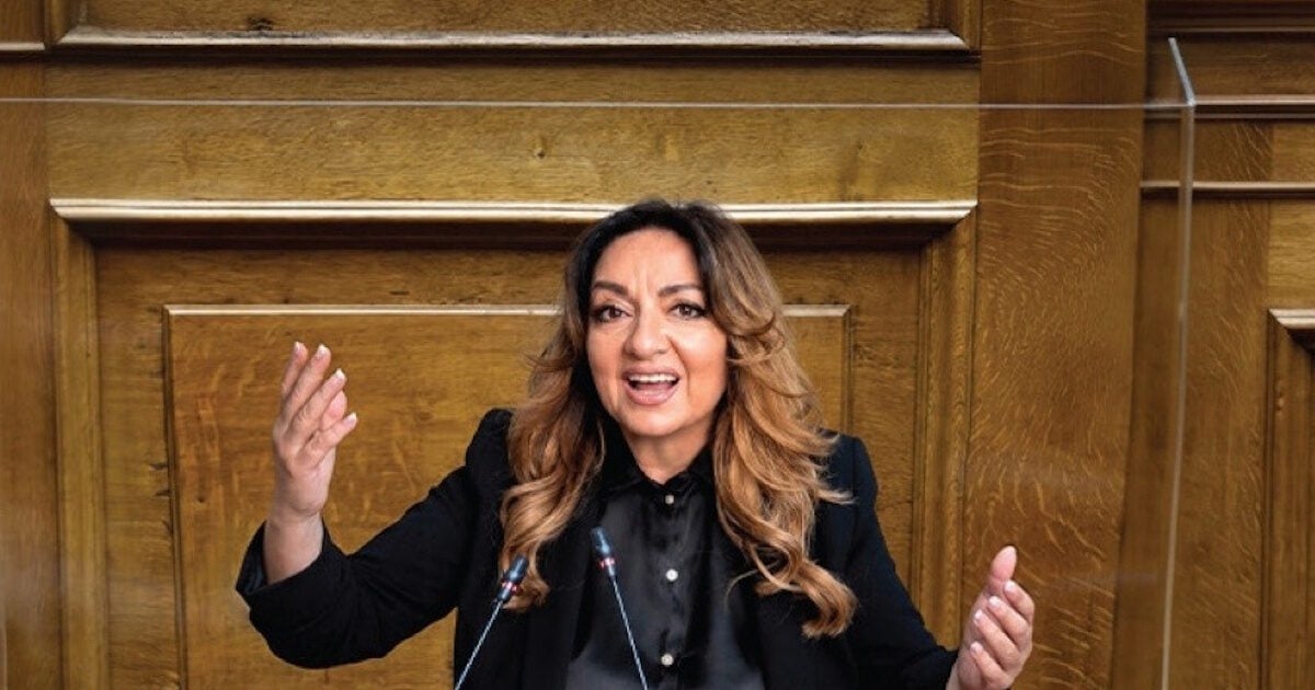Σοφία Μουτίδου στο Μικρό Παλλάς με τη νέα παράσταση «Αλλά αυτοί είστε!»