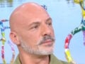 Νίκος Μουτσινάς: «Δεν μπορεί να ασχολούμαστε τώρα όλη η Ελλάδα με το τι συμβαίνει στην κυρία Βίσση και στον Νίκο, τον Καρβέλα πάντα»